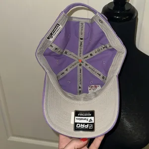 Fanatics NHL HOCKEY ARIZONA COYOTES PURPLE BASEBALL HAT thumbnail 3