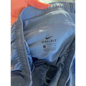Womens Nike Dri-Fit size Small Lined Running Shorts Back Hidden Zip Pocket EUC thumbnail 6