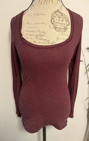 Lululemon Long‎ Sleeve Scoop Neck Shirt Burgundy Heathered Size Unknown Athletic thumbnail 1