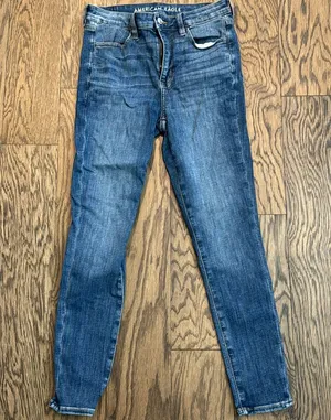 American Eagle skinny jeans thumbnail 1