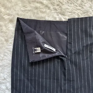 Skirt Wool-Blend Mini Pinstripe Italian Fabric Almost Black 12 NWT New thumbnail 9