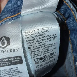 Levi’s‎ 501 Cut Off Jean Shorts Size 28 thumbnail 5