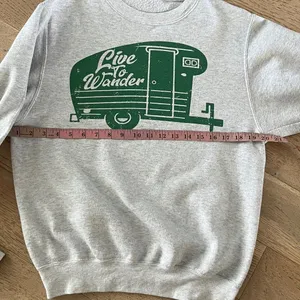 Live to Wander Camper Graphic Sweatshirt Gray RV Camping S M thumbnail 5