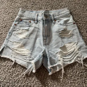 American Eagle Shorts thumbnail 1
