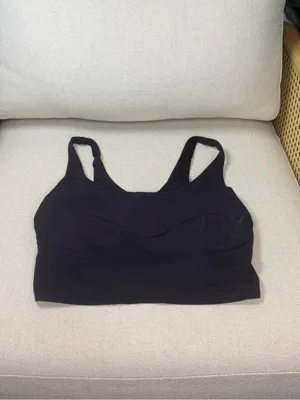 Lululemon Nulu Front-Darting Yoga Bra *Light Support, B/C Cup Size 8 thumbnail 3