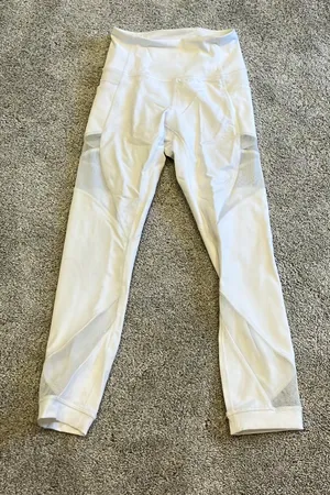 Lululemon White Cropped Leggings With Pockets thumbnail 1