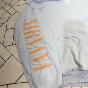 American Eagle Nirvana Hoodie XS Blue‎ Graphic Band Sweatshirt Lived-In thumbnail 4