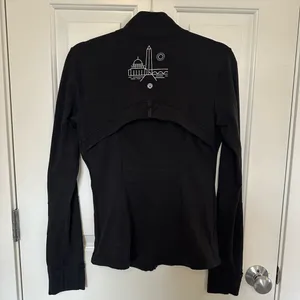 *Viral Lululemon Define jacket Washington D.C limited edition size 8 thumbnail 6