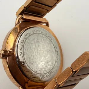 Michael Kors Portia Rose Gold-Tone Pavé Heart Watch Working New Battery thumbnail 4