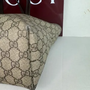 GUCCI GG Supreme Monogram Medium Zippered Shopping Tote Dark Brown. thumbnail 9