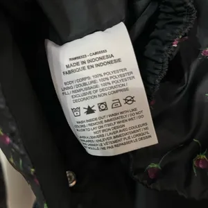 Nike‎ Sportswear Icon Clash Quilted Jacket black floral size large thumbnail 9