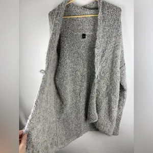 Tey Art Inc Gray‎ Cardigan XL Alpaca Wool Blend Fuzzy Sweater Handmade in Peru thumbnail 6
