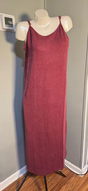 NWT Dear Scarlett Ribbed maxi Dress thumbnail 1