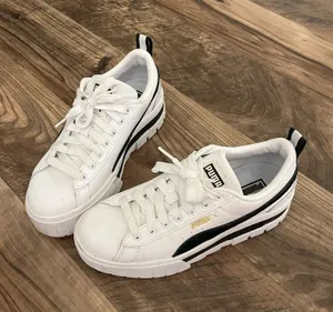 Puma Mayze Platform Sneakers Women’s thumbnail 1