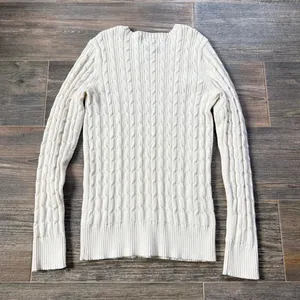 Y2K cable knit cotton sweater St. John's Bay cream cable knit sweater in size M No noticeable flaws, super soft and a fall staple!! Ptp 14.5 Waist 13” Inseam 18.5” Length 25” Material is stretchy #cableknit #cozy #Cotton #Sweaters#Fall thumbnail 8