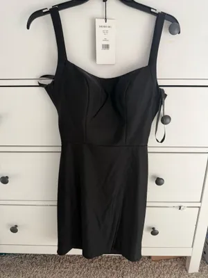 Black Sherri Hill Homecoming Dress Short thumbnail 2