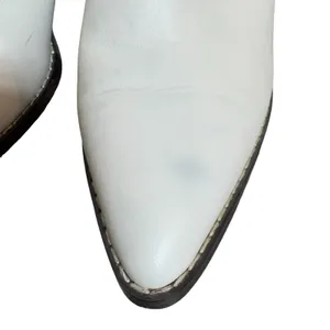 BCBGeneration Dani Pointed Toe Bootie Chunky Heels Size 7 White Buckle Straps thumbnail 8