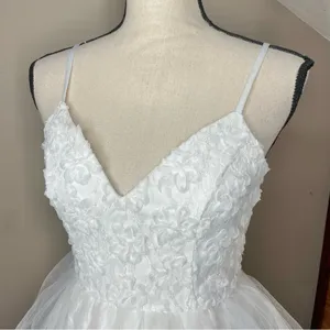 Lulus Graceful Beauty White 3D Floral Tulle Sleeveless Maxi Dress XS NWT thumbnail 4