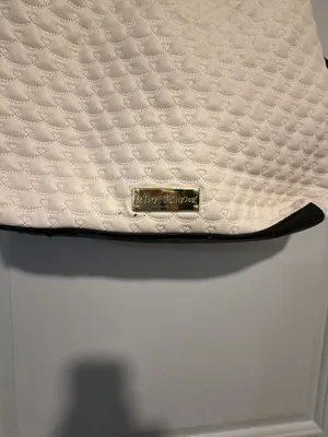 Betsey Johnson Quilted White and Black Bow Shoulder Bag thumbnail 3