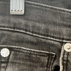 Hudson Zoeey High Rise Faded Black & Red Tuxedo Stripe Ankle Jeans 25 thumbnail 10