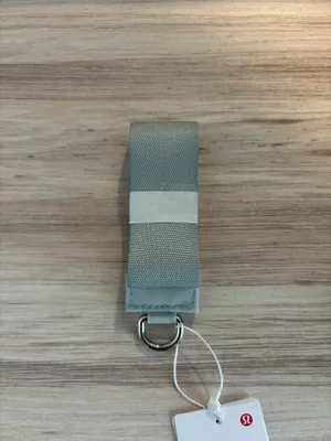 NWT Lululemon Dual Pouch Wristlet Strap thumbnail 3
