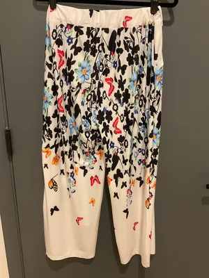 076 EUC Flowy Butterfly Pants thumbnail 3