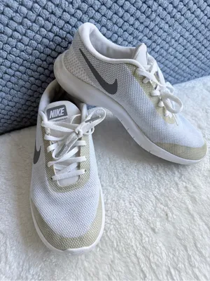 Nike Women Flex Experience RN 7 Size 8 Gray Running Shoes thumbnail 1