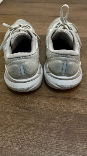 Brooks Adrenaline GTS 24 Sneakers Shoes Women’s Size 8 thumbnail 3