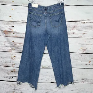 American Eagle NWT 18 Blue Denim Distressed Super High Rise Baggy Wide Leg Jeans thumbnail 2