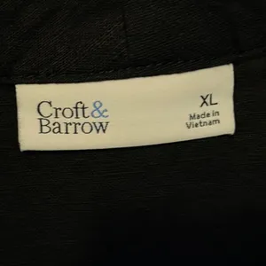 Croft & Barrow Womens XL Black Linen V-Neck Sleeveless Tank Top Pleated Bib thumbnail 2