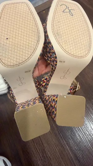 Jessica Simpson Platform Heels thumbnail 3