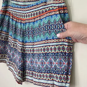 Maurices Elastic Waist Printed Pull On Soft Shorts Geometric Boho ~ Size M thumbnail 3