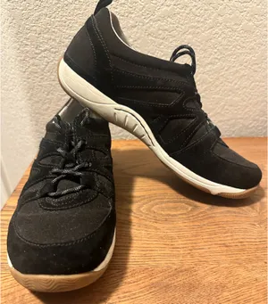 Dansko Sporty Black Sneakers/Shoes size 40 thumbnail 1