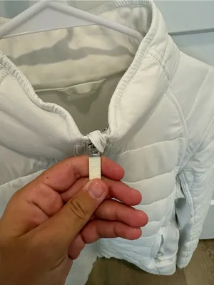 Lululemon Another Mile Jacket Size 8 thumbnail 4