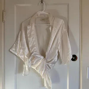 Victoria's Secret Ivory Satin Button-Up Sleep Shirt thumbnail 2