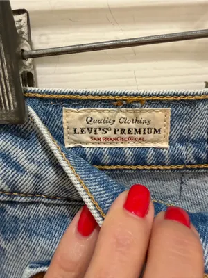Levi's Light Blue Denim 501 Skinny High Waist Button Fly Jeans Size 24x28 thumbnail 4