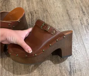 True Craft Clogs Heeled thumbnail 4