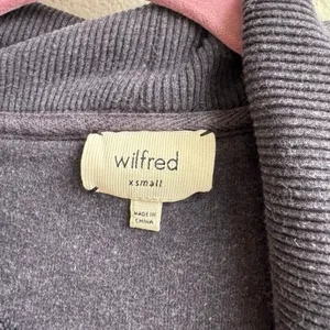 ✨$5/$25 Aritzia Wilfred Diderot Cocoon Cardigan Purple Open Front Size XS thumbnail 3