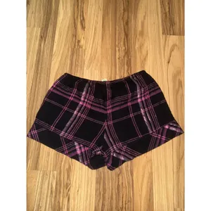 Victoria's Secret Womens‎ XS Black Pink Plaid Elastic Waist Pajama Sleep Shorts thumbnail 6