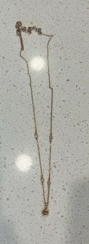 Kendra Scott Necklace thumbnail 1