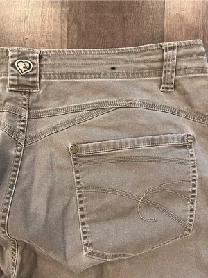 Kuhl Women’s Size 12 Hiking Pants Khaki Outdoor Cargo Trail Nylon Activewear thumbnail 7