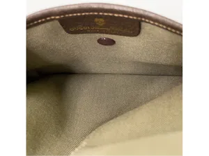Gucci Beige GG PVC/Leather pouch thumbnail 8