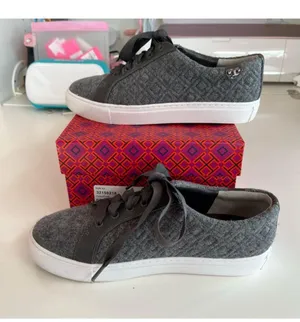 TORY BURCH Marion Quilted Fleece Lace Up Sneakers, Dovestone 8 EUC thumbnail 5