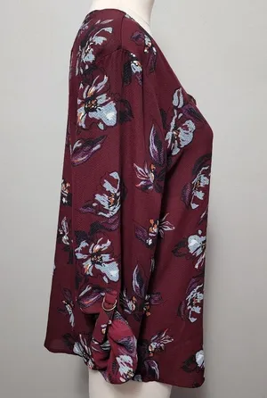 Maurices maroon floral vneck strappy back blouse size medium thumbnail 4