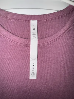 Lululemon Short Sleeve thumbnail 3