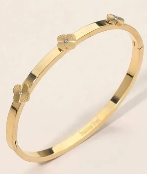 Stainless Steel Center Quatrefoil Station Hinged Bangle Bracelet thumbnail 1