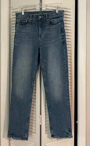 American Eagle Super High Rise Straight Jean thumbnail 2