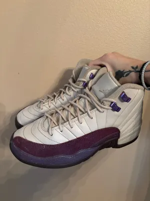 Air Jordan 12 Retro GS 'Pro Purple' thumbnail 6