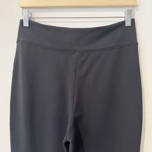 Daily Practice Pants Size‎ S Gray Flare Zipper Pull On Model Off Duty Minimalist thumbnail 11