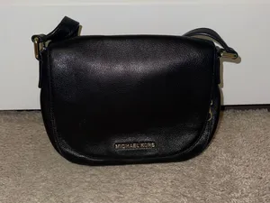 Michael Kors Purse Crossbody thumbnail 1